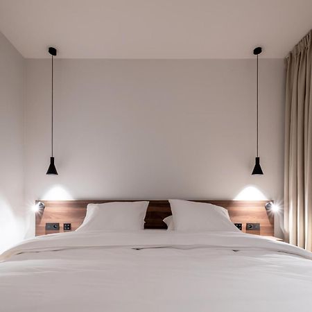 One Two Four - Hotel & Spa 根特 外观 照片