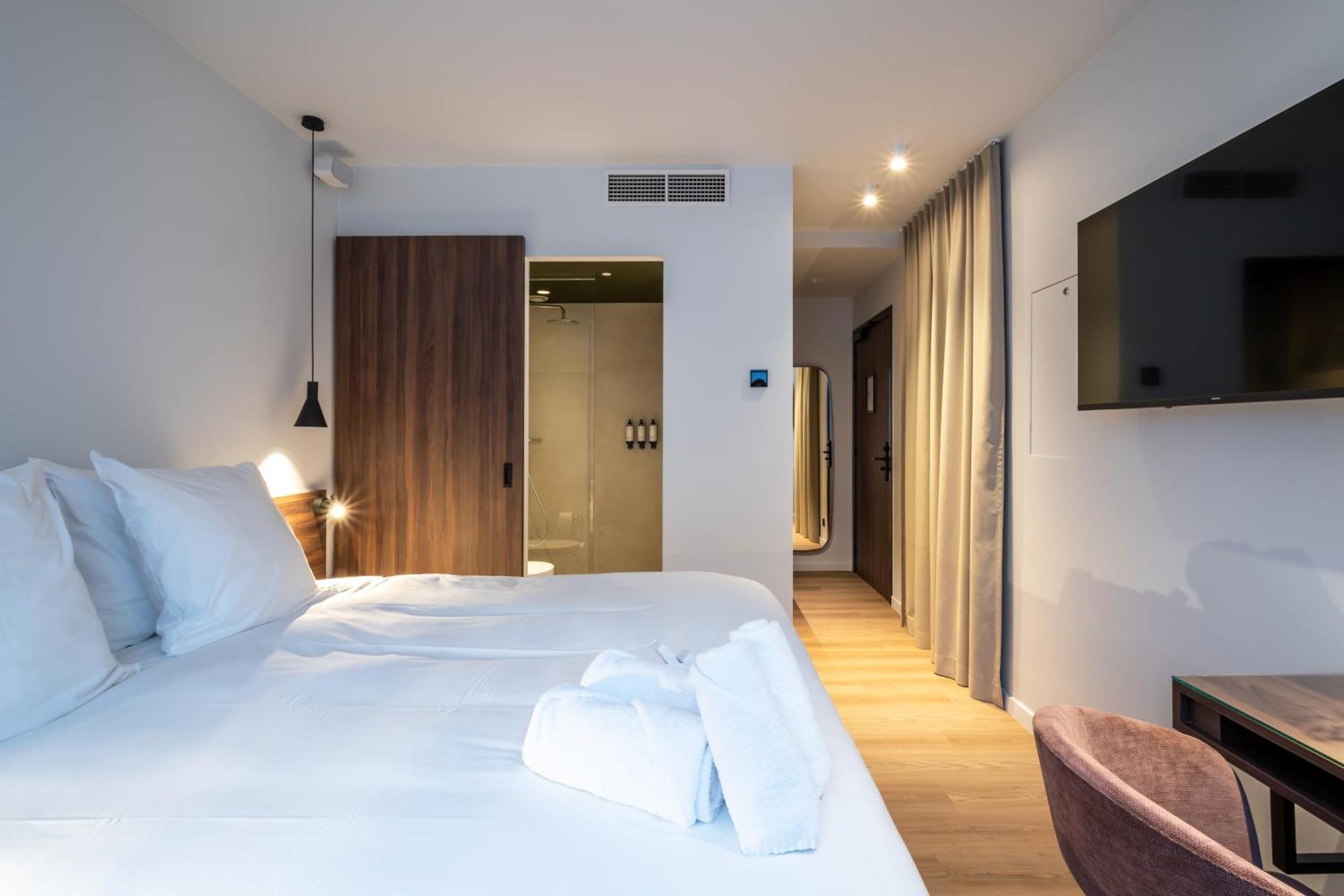 One Two Four - Hotel & Spa 根特 客房 照片